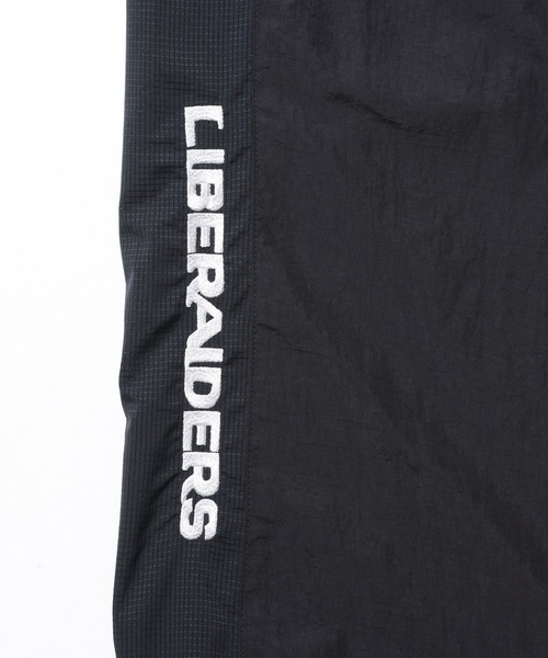 Liberaiders(リベレイダース)の「Liberaiders / LR NYLON PANTS / 737032601(スウェットパンツ・メンズ・ブラック・M)」の5枚目の写真