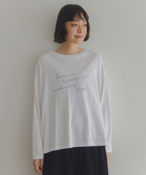 studio CLIP(スタディオクリップ)の「《natural by clip》シルキーバイオロゴロングスリーブTシャツ(Tシャツ/カットソー・レディース・モカ/ホワイト/チャコールグレー・FREE)」の1枚目の写真