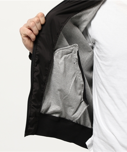 CIAOPANIC（チャオパニック）の「【Ciaopanic】　PE×天竺ボンディングMA-1（ブルゾン・メンズ・ブラック/オリーブ・LARGE/MEDIUM）」の4枚目の写真