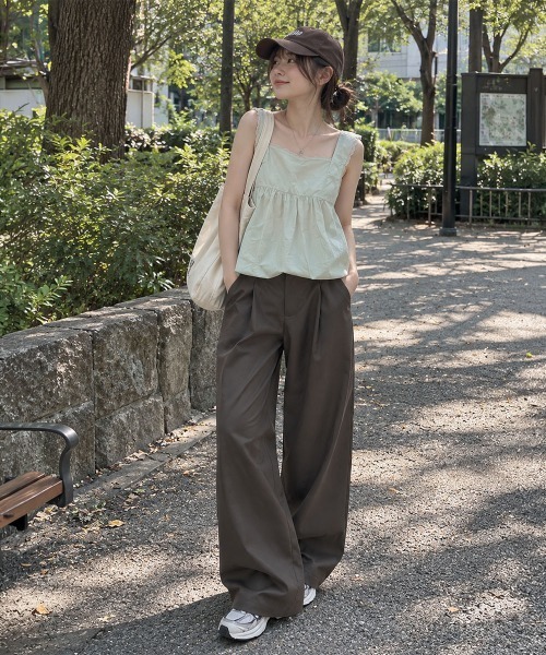 Miniministore(ミニミニストア)の「合皮ワイドパンツ ハイウエストタック(その他パンツ・レディース・ブラウン/ダークブラウン/ブラック・L/M)」の16枚目の写真