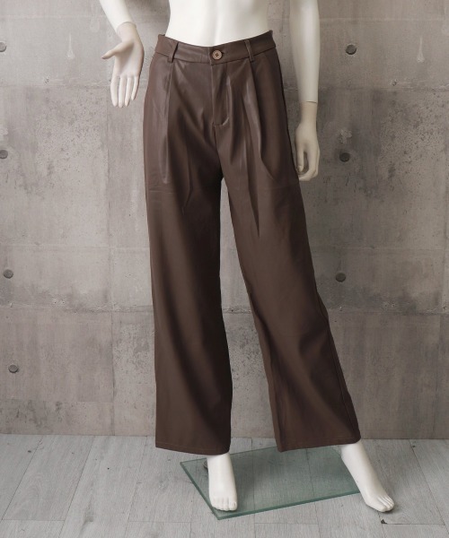 Miniministore(ミニミニストア)の「合皮ワイドパンツ ハイウエストタック(その他パンツ・レディース・ブラウン/ダークブラウン/ブラック・L/M)」の9枚目の写真