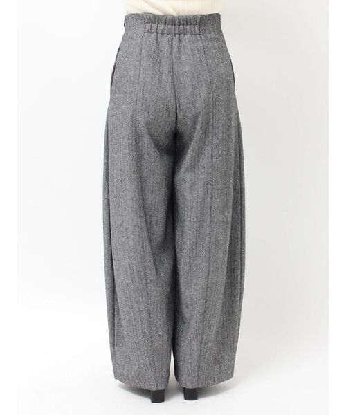 LAGUNAMOON(ラグナムーン)の「ハイウエストテクスチャーバレルパンツ(その他パンツ・レディース・ブラウン/ブラック・MEDIUM/SMALL)」の10枚目の写真