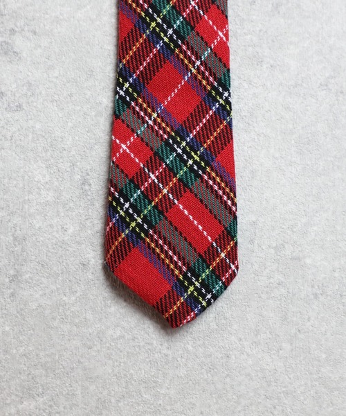 ８(eight)（エイト）の「チェック スリムタイ 細ネクタイ（ネクタイ・メンズ・ネイビー/レッド/グリーン・FREE）」の5枚目の写真