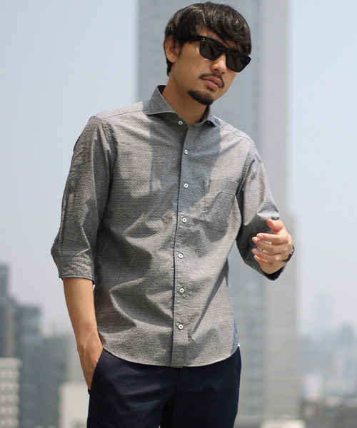 MEN'S BIGI（メンズビギ）の「7分袖 コットン×リネンシャツ/ストレッチ素材（シャツ/ブラウス・メンズ・ホワイト/サックスブルー・L/M/S）」の2枚目の写真