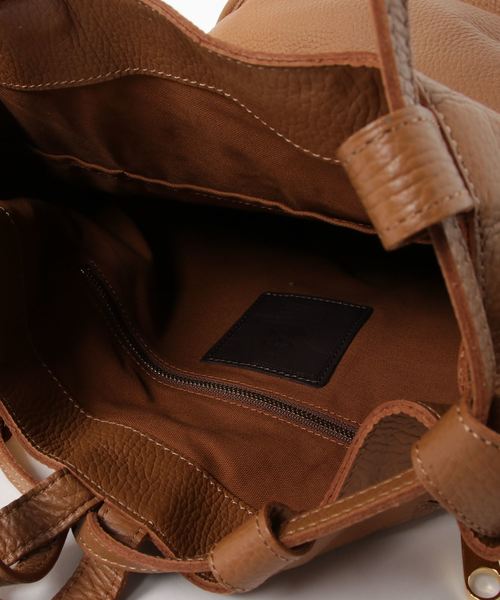 REGALO（レガロ）の「【REGALO】グラム2WAYボンサック（ショルダーバッグ・レディース・ブラック/キャメル・FREE）」の4枚目の写真