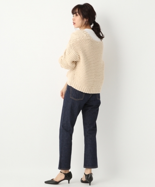 A part by（アパートバイ）の「デニムシガレットパンツ 777272 （デニムパンツ・レディース・ホワイト/ネイビー/ブルー・SMALL/MEDIUM/LARGE）」の4枚目の写真