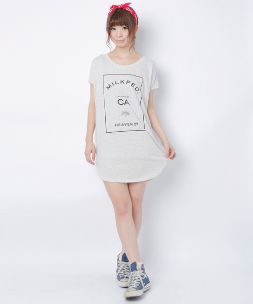 MILKFED.（ミルクフェド）の「【mini5月号掲載商品】MOON DRESS "LOCALS ONLY"（ワンピース・レディース・ホワイト/ブルー/ライトパープル・SMALL/MEDIUM）」の2枚目の写真
