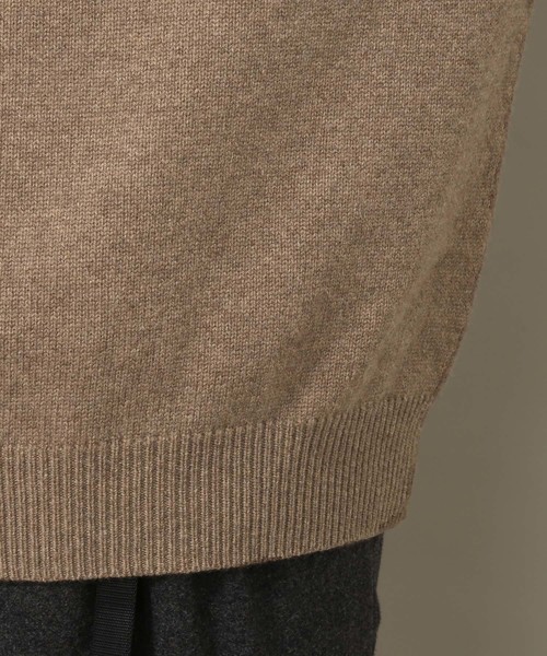 ADAM ET ROPE'（アダムエロペ）の「[山形ニット］バックリブオフタートルネックニット（ニット/セーター・メンズ・グレー/ベージュ/ネイビー・M/L）」の11枚目の写真