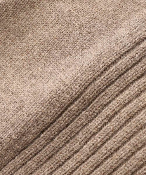 ADAM ET ROPE'（アダムエロペ）の「[山形ニット］バックリブオフタートルネックニット（ニット/セーター・メンズ・グレー/ベージュ/ネイビー・M/L）」の13枚目の写真