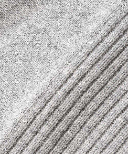 ADAM ET ROPE'（アダムエロペ）の「[山形ニット］バックリブオフタートルネックニット（ニット/セーター・メンズ・グレー/ベージュ/ネイビー・M/L）」の14枚目の写真