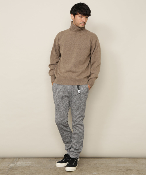 ADAM ET ROPE'（アダムエロペ）の「[山形ニット］バックリブオフタートルネックニット（ニット/セーター・メンズ・グレー/ベージュ/ネイビー・M/L）」の19枚目の写真
