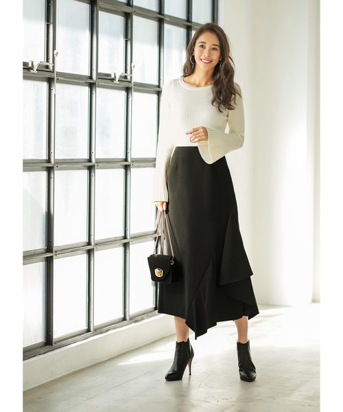 STYLE DELI(スタイルデリ)の「アシンメトリーラッフルスカート(スカート・レディース・ブラック/グレー・SMALL/MEDIUM)」の5枚目の写真