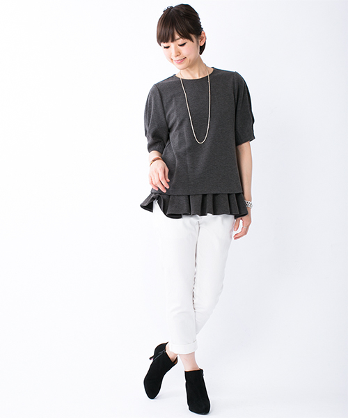 NANO universe（ナノユニバース）の「ラッフルポンチプルオーバー（Tシャツ/カットソー・レディース・ブラック/チャコール/ベージュ・FREE）」の18枚目の写真