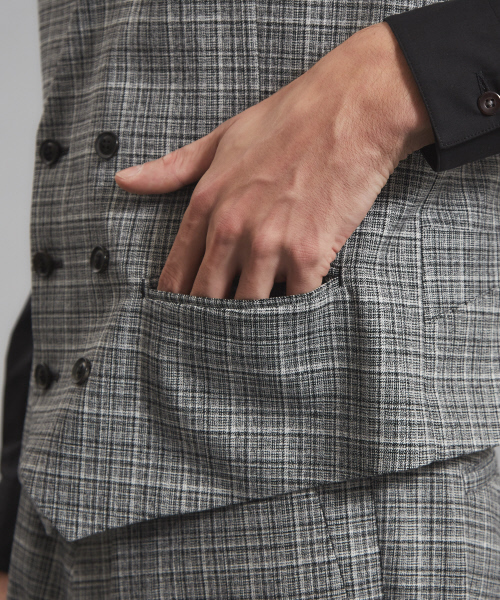 5351 POUR LES HOMMES（ゴーサンゴーイチプールオム）の「【セットアップ対応】CARREMANストレッチチェックジレ（ベスト・メンズ・ブラック系その他・44/46）」の10枚目の写真