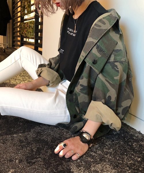 PAGEBOY(ページボーイ)の「【WEB限定アイテム】BIGミリタリージャケット(ミリタリージャケット・レディース・ブラック/カモフラージュ/カーキ・FREE)」の6枚目の写真