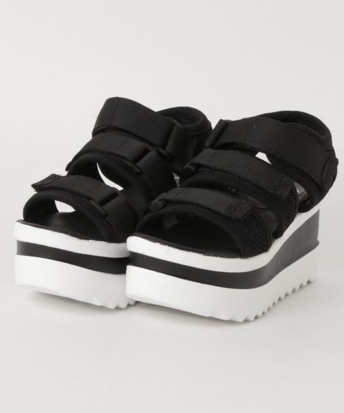 YOSUKE（ヨースケ）の「「YOSUKE/ヨースケ」厚底スポーティサンダル（サンダル・レディース・カーキ/ネイビー/レッド系その他/ブラック/グリーン系その他2・23/24/25/24.5/23.5）」の2枚目の写真