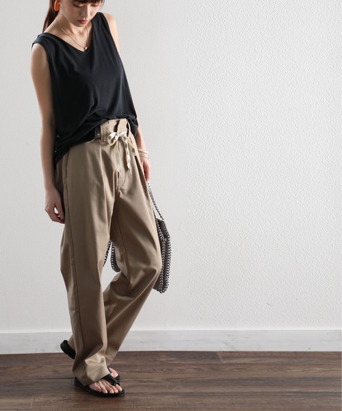 Dickies(ディッキーズ)の「【Dickies ディッキーズ】 タック入り無地ストレッチハイウエストストレートイージーパンツ(フルレングス)(チノパンツ・レディース・ブラック/アーミー・36/34/32/30/28)」の15枚目の写真