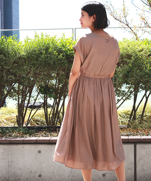 セール】モイストサテン マキシワンピース（ワンピース）｜TRUDEA
