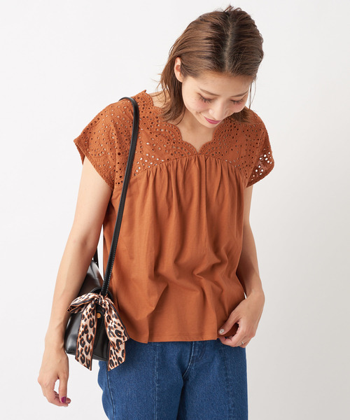 DISCOAT（ディスコート）の「カットワークレースプルオーバー（Tシャツ/カットソー・レディース・ブラック/オフホワイト/キャメル・FREE）」の14枚目の写真