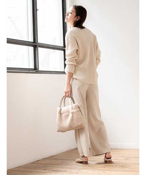 fifth(フィフス)の「フェイクムートンリバーシブルバッグ(ショルダーバッグ・レディース・アイボリー/ベージュ・FREE)」の13枚目の写真