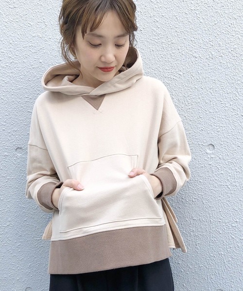 PICCIN（ピッチン）の「バックフリルフーディー（パーカー・レディース・ブラック/ベージュ/サックスブルー・M）」の19枚目の写真