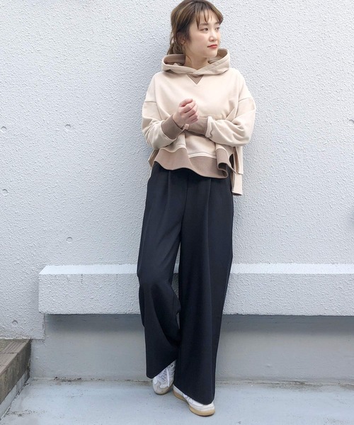 PICCIN（ピッチン）の「バックフリルフーディー（パーカー・レディース・ブラック/ベージュ/サックスブルー・M）」の14枚目の写真