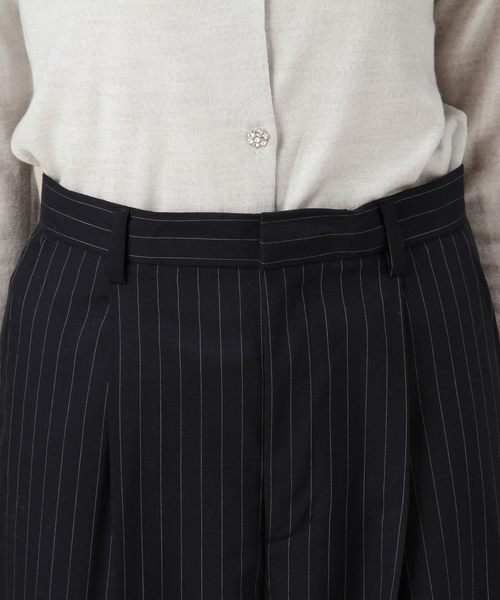 BEAUTY&YOUTH UNITED ARROWS（ビューティーアンドユースユナイテッドアローズ）の「BYBC トロストライプ ワイドパンツ ◆（スラックス・レディース・ブラック/ネイビー・SMALL/MEDIUM）」の9枚目の写真