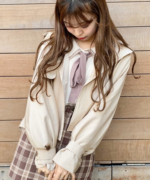 apres jour（アプレジュール）の「ショートトレンチ【ZOZOTOWN限定アイテム】（トレンチコート・レディース・ベージュ/ミント/モカ/ライトベージュ・フリー）」の11枚目の写真