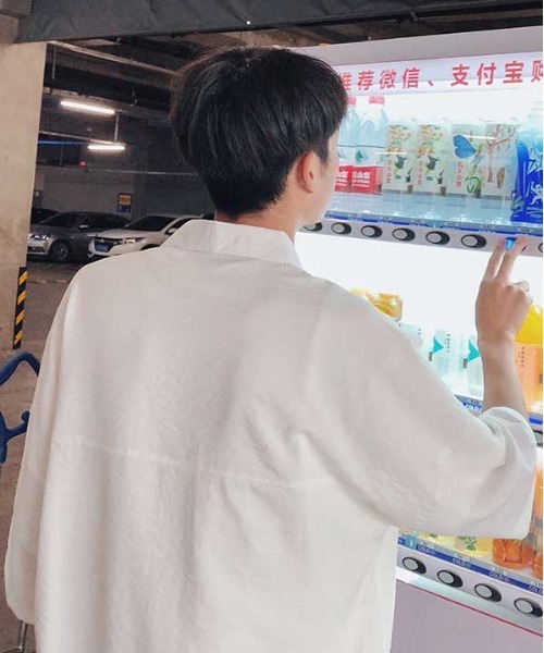 MGV（エムジーヴィー）の「【MGV】オーバーサイズリラックスダブルポケット半袖シャツ（シャツ/ブラウス・メンズ・ブラック/オレンジ/ホワイト・LARGE/X-LARGE/MEDIUM）」の11枚目の写真