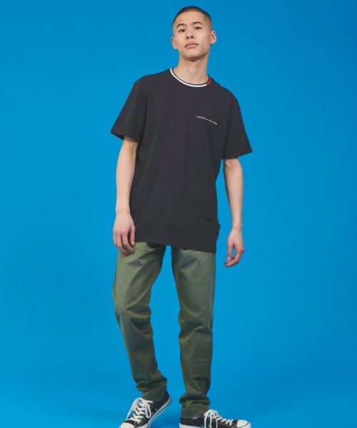 TOMMY HILFIGER(トミーヒルフィガー)の「コットンベーシック ロゴ Tシャツ(Tシャツ/カットソー・メンズ・ホワイト/レッド/ブラック/ブルー/グレー・SMALL/MEDIUM/LARGE/X-LARGE)」の12枚目の写真