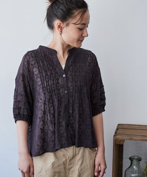 cepo（セポ）の「ドビーレース　シアーブラウス（シャツ/ブラウス・レディース・ブラック/グレー/オフホワイト/ピンク/ミント・M）」の3枚目の写真