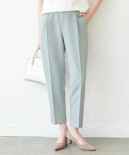 ROPE' PICNIC(ロペピクニック)の「【360°ウルトラストレッチ】【WEB限定34,42サイズ】タックテーパードパンツ(その他パンツ・レディース・ネイビー/イエロー系その他3/ライトグレー/ライトグリーン/ブルー/ブラック/ピンク/グリーン系その他・40/38/36/34/42)」の4枚目の写真