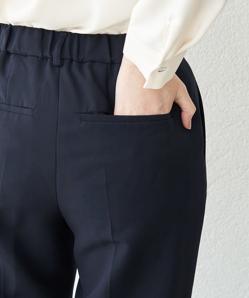 ROPE' PICNIC(ロペピクニック)の「【360°ウルトラストレッチ】【WEB限定34,42サイズ】タックテーパードパンツ(その他パンツ・レディース・ネイビー/イエロー系その他3/ライトグレー/ライトグリーン/ブルー/ブラック/ピンク/グリーン系その他・40/38/36/34/42)」の16枚目の写真