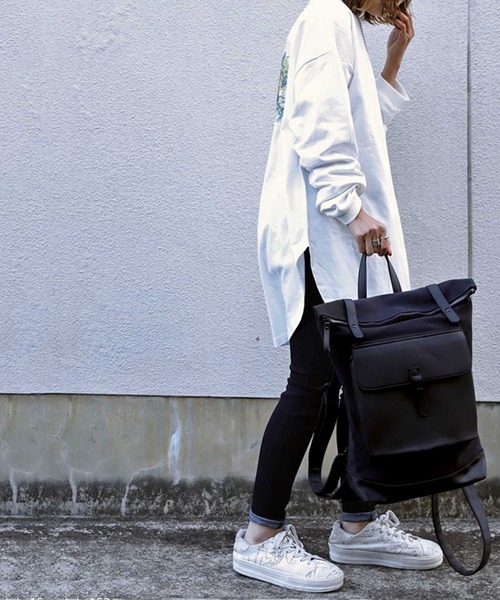 antiqua(アンティカ)の「異素材MIXスクエア型リュック(バックパック/リュック・レディース・ブラック・FREE)」の18枚目の写真