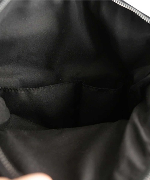 antiqua(アンティカ)の「異素材MIXスクエア型リュック(バックパック/リュック・レディース・ブラック・FREE)」の12枚目の写真