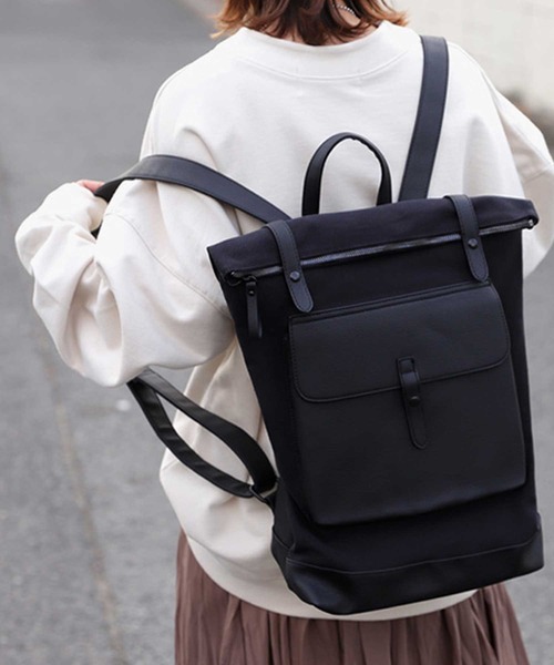 antiqua(アンティカ)の「異素材MIXスクエア型リュック(バックパック/リュック・レディース・ブラック・FREE)」の3枚目の写真