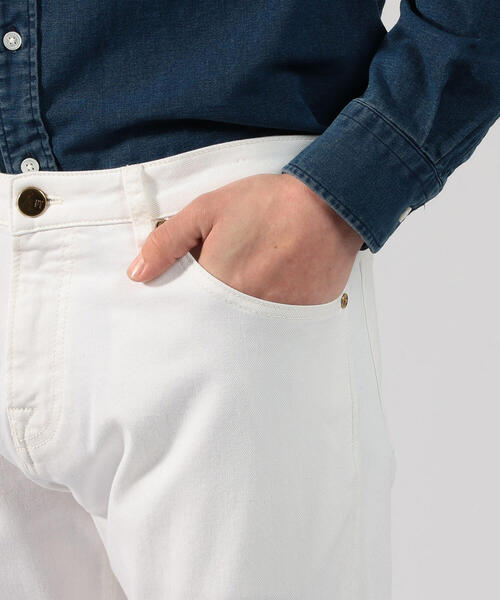 TOMORROWLAND (トゥモローランド)の「【別注】PT TORINO×TOMORROWLAND ストレッチデニム 5ポケットパンツ(デニムパンツ・メンズ・ホワイト・34/32/30/31/33/28/29)」の2枚目の写真