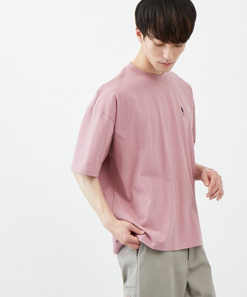 U.S. POLO ASSN.（ユーエスポロアッスン）の「U.S. POLO ASSN. / ユーエスポロアッスン 別注 ビッグシルエット ロゴ刺繍  ワッペン 半袖 Tシャツ 無地T トップス（Tシャツ/カットソー・メンズ・ホワイト/ブラック/ベージュ/ネイビー/オリーブ/サックスブルー/イエロー/ライトグリーン/ラベンダー/オレンジ/ブルー系その他/ベージュ系その他/ブラック系その他/ホワイト系その他/ホワイト系その他2/ブラック系その他2/ベージュ系その他2/ライトベージュ/ブルー/ダークグリーン・S/M/L）」の18枚目の写真