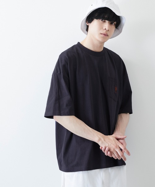 U.S. POLO ASSN.（ユーエスポロアッスン）の「U.S. POLO ASSN. / ユーエスポロアッスン 別注 ビッグシルエット ロゴ刺繍  ワッペン 半袖 Tシャツ 無地T トップス（Tシャツ/カットソー・メンズ・ホワイト/ブラック/ベージュ/ネイビー/オリーブ/サックスブルー/イエロー/ライトグリーン/ラベンダー/オレンジ/ブルー系その他/ベージュ系その他/ブラック系その他/ホワイト系その他/ホワイト系その他2/ブラック系その他2/ベージュ系その他2/ライトベージュ/ブルー/ダークグリーン・S/M/L）」の17枚目の写真