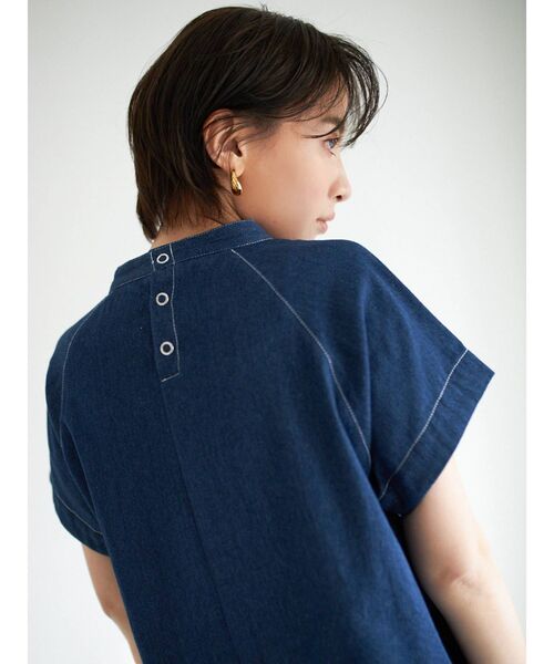 THE DAYZ TOKYO(ザデイズトーキョー)の「【THE DAYZ TOKYO】デニムボウタイブラウス【セットアップ対応】(シャツ/ブラウス・レディース・ネイビー・FREE)」の11枚目の写真