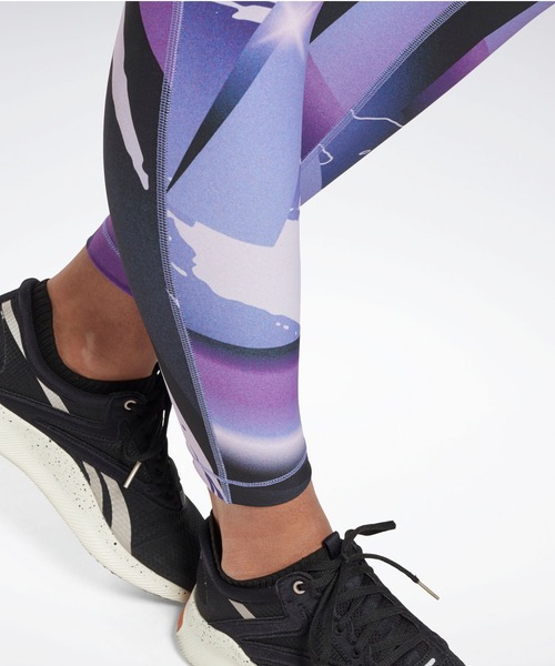 新品Reebokリーボック Lux ボールド タイツ Ｌ　レギンス　8459円 セール】ラックス ボールド タイツ / Lux Bold Tights（レギンス