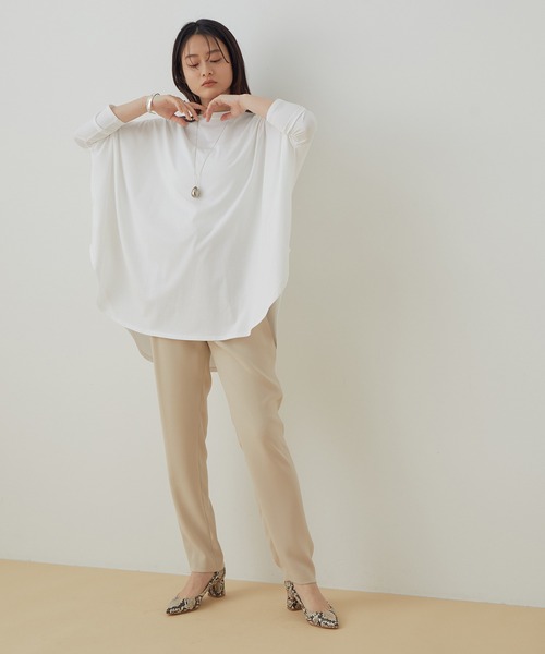 ADAM ET ROPE'（アダムエロペ）の「ドルマンドレープTシャツ（Tシャツ/カットソー・レディース・ホワイト/ブラック・FREE）」の13枚目の写真