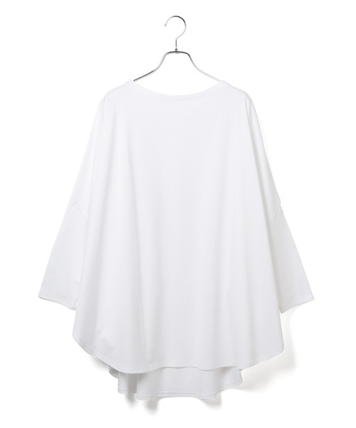 ADAM ET ROPE'（アダムエロペ）の「ドルマンドレープTシャツ（Tシャツ/カットソー・レディース・ホワイト/ブラック・FREE）」の11枚目の写真