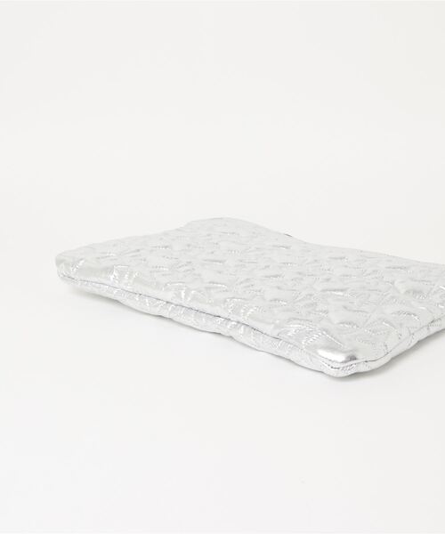 ROSE BUD（ローズバッド）の「星型キルティングバッグ（クラッチバッグ・レディース・ブラウン/シルバー・FREE）」の3枚目の写真