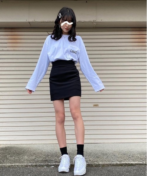 SONA(ソナ)の「SONYUNARA CANADAオーバーフィットTシャツ(Tシャツ/カットソー・レディース・ライトグレー/アイボリー・FREE)」の12枚目の写真
