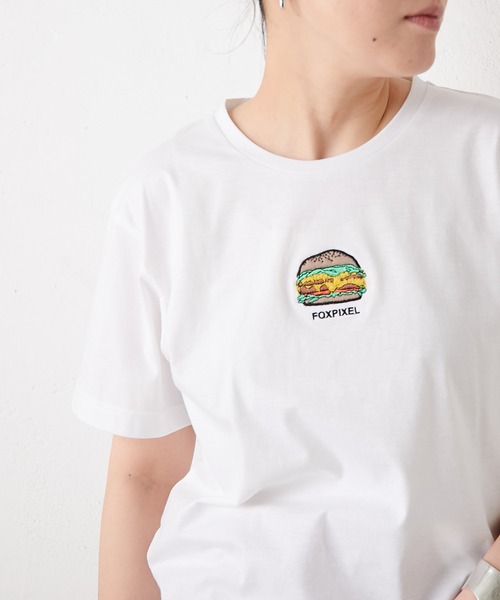 ear PAPILLONNER（イアパピヨネ）の「【FOXPIXEL（フォックスピクセル）】ハンバーガー・ポテト刺繍Tシャツ（Tシャツ/カットソー・レディース・ホワイト/ホワイト系その他/ブラック系その他2/ブラック系その他・FREE）」の12枚目の写真