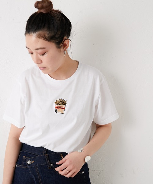 ear PAPILLONNER（イアパピヨネ）の「【FOXPIXEL（フォックスピクセル）】ハンバーガー・ポテト刺繍Tシャツ（Tシャツ/カットソー・レディース・ホワイト/ホワイト系その他/ブラック系その他2/ブラック系その他・FREE）」の13枚目の写真