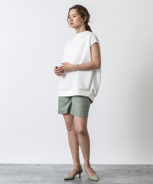 ALLUMER(アリュメール)の「ダンボールノースリーブトップス(Tシャツ/カットソー・レディース・ホワイト/ブラック/モカ・1)」の11枚目の写真