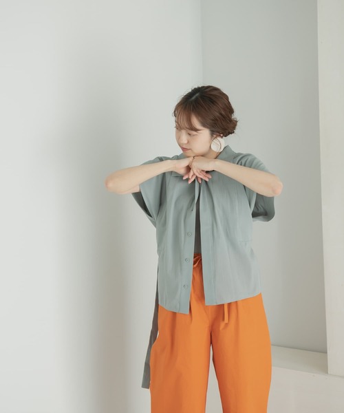 LAATO（ラート）の「STAND COLLAR BLOUSE（シャツ/ブラウス・レディース・ベージュ/グリーン・FREE）」の13枚目の写真