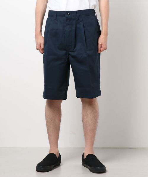 UNIVERSAL OVERALL(ユニバーサルオーバーオール)の「【UNIVERSAL OVERALL COMPANY】(UN)PLEATED FRONT SHORT(チノパンツ・メンズ・ブラック/チャコール/ネイビー・32/34/36/30)」の3枚目の写真